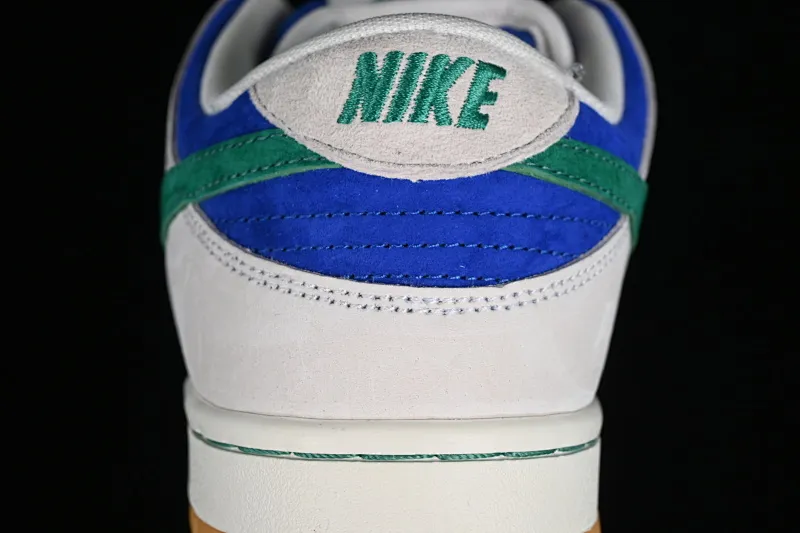 All Categories Nk SB Dunk Series Nk SB Dunk Low Low-top sneakers Nk SB Dunk Low "Hyper Royal" Teenage Mutant Ninja Turtles Leonardo SB low-top casual sneakers HF3704-001